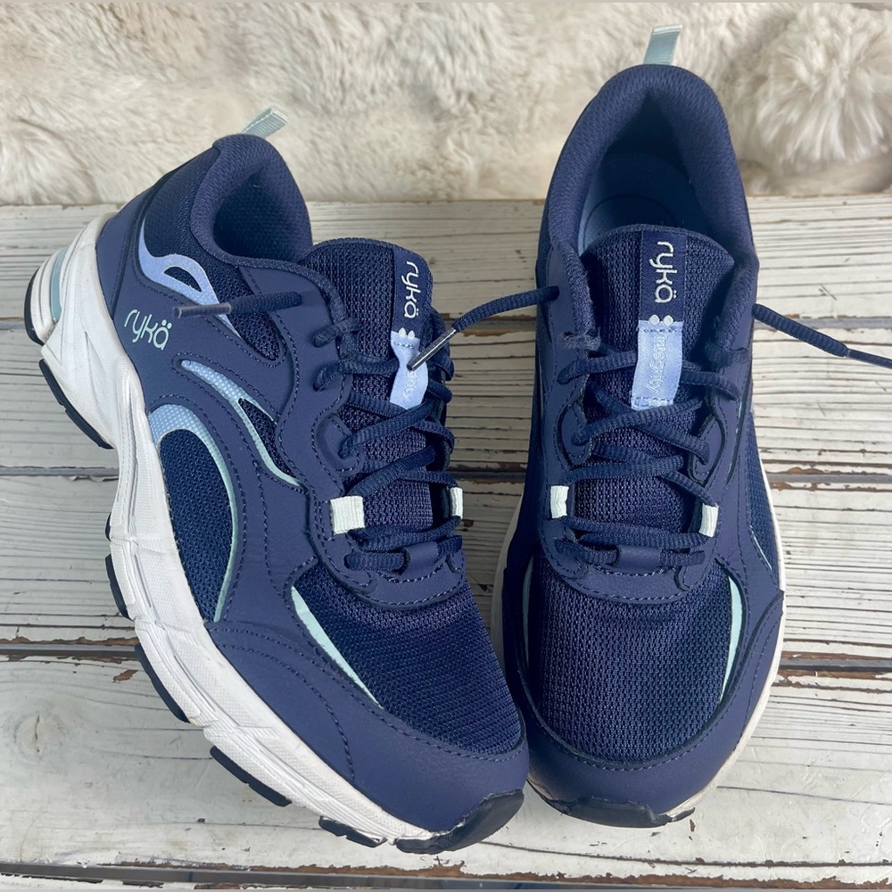 CLEAN Size 8M Ryka‎ Lightweight Mesh Walking Sneakers Integrity Academy Blue